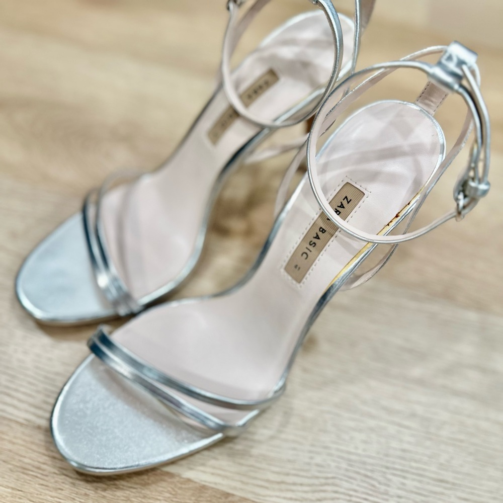 Zara Metallic Strappy Silver Heels.